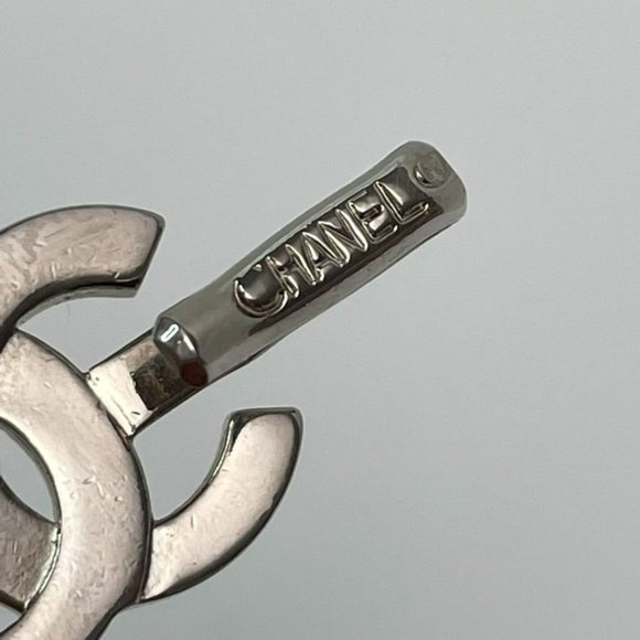 CHANEL 98P Vintage Silver Logo CC Pendant & Chain Belt main image 6